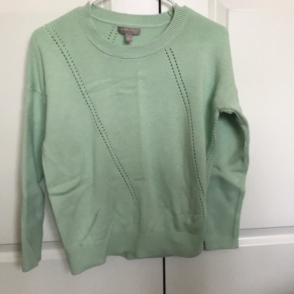Banana Republic Light Green Roundneck Sweater - Picture 1 of 3